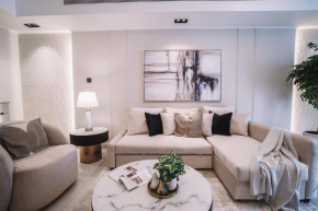 Sky High One Bedroom With Palm And Sea View